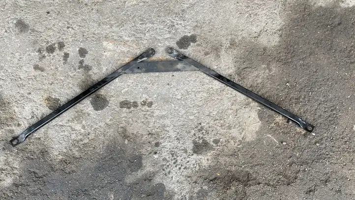 BMW 3 F30 F35 F31 (2012 - 2018) 731155704 Верхняя панель радиатора — фото 1