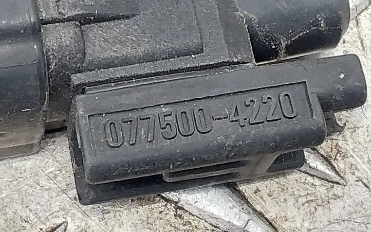Toyota RAV 4 (XA20) (2000 - 2005) 0775004220 Датчик наружной температуры — фото 3