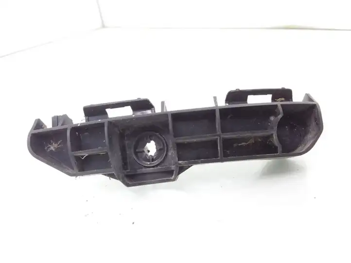 Toyota RAV 4 (XA40) (2012 - 2018) 5256242020 Кронштейн заднего бампера — фото 1