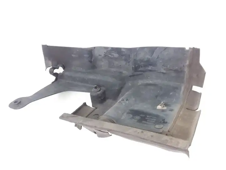 Volvo XC70 (2007 - 2013)  30763221 Отделка радиаторов