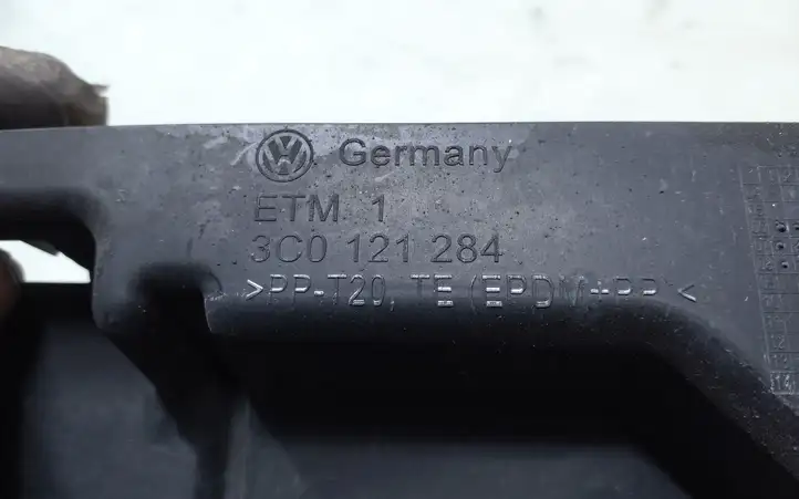Volkswagen PASSAT B6 (2005 - 2010) 3C0121284 Дефлектор воздуха — фото 5