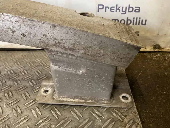 Opel Zafira C (2014 - 2016) 12776305 Усилитель заднего бампера — фото 3