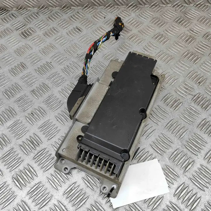 BMW i4 (2021 - ) 5A4CBC7 Усилитель звука — фото 4