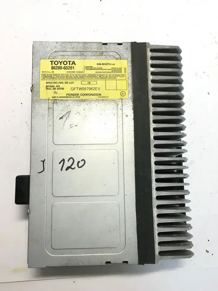 Toyota Land Cruiser (J120) (2002 - 2009) 8628060291 Усилитель звука — фото 1