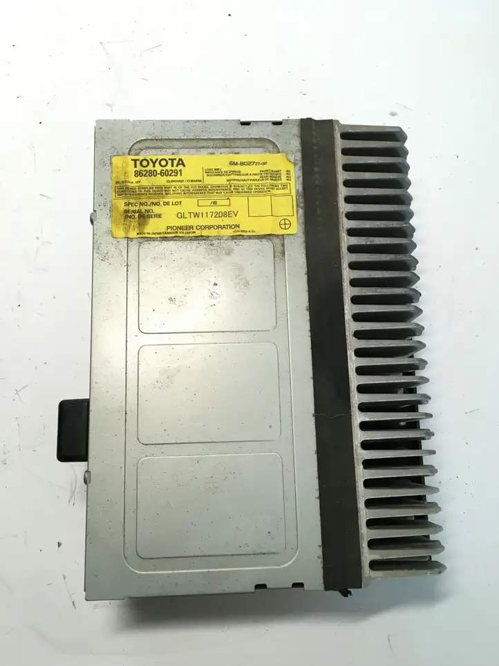 Toyota Land Cruiser (J120) (2002 - 2009) 8628060291 Усилитель звука — фото 1