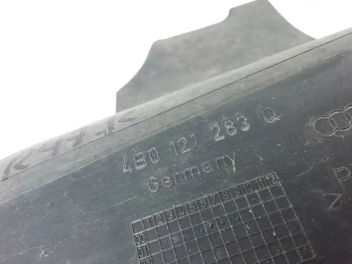 Audi A6 S6 C5 4B (2001 - 2004) 4B0121283Q Дефлектор воздуха — фото 3