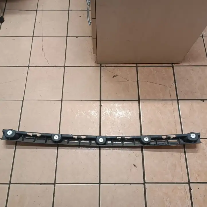 Opel Zafira B (2008 - 2014) 13300746 Кронштейн заднего бампера — фото 3