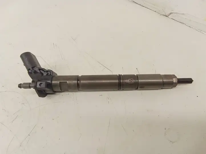Audi A6 Allroad C7 (2012 - 2014) 059130277EH Форсунка — фото 1