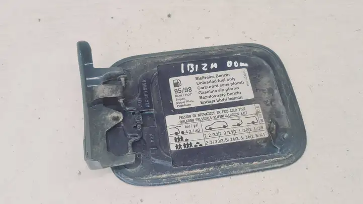 Seat Ibiza II (6k) (1999 - 2002) 6K6809905A Крышка топливного бака — фото 1