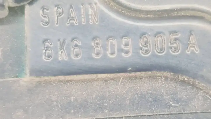 Seat Ibiza II (6k) (1999 - 2002) 6K6809905A Крышка топливного бака — фото 2