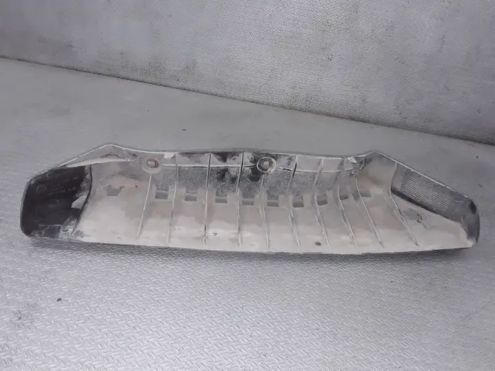 BMW 5 E60 E61 (2004 - 2010) 51127056388 Кронштейн заднего бампера — фото 1