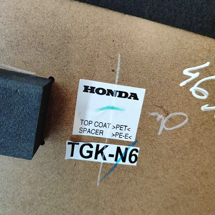 Honda Civic X (2016 - 2021) 84521TGKN62ZA Пол багажника — фото 4