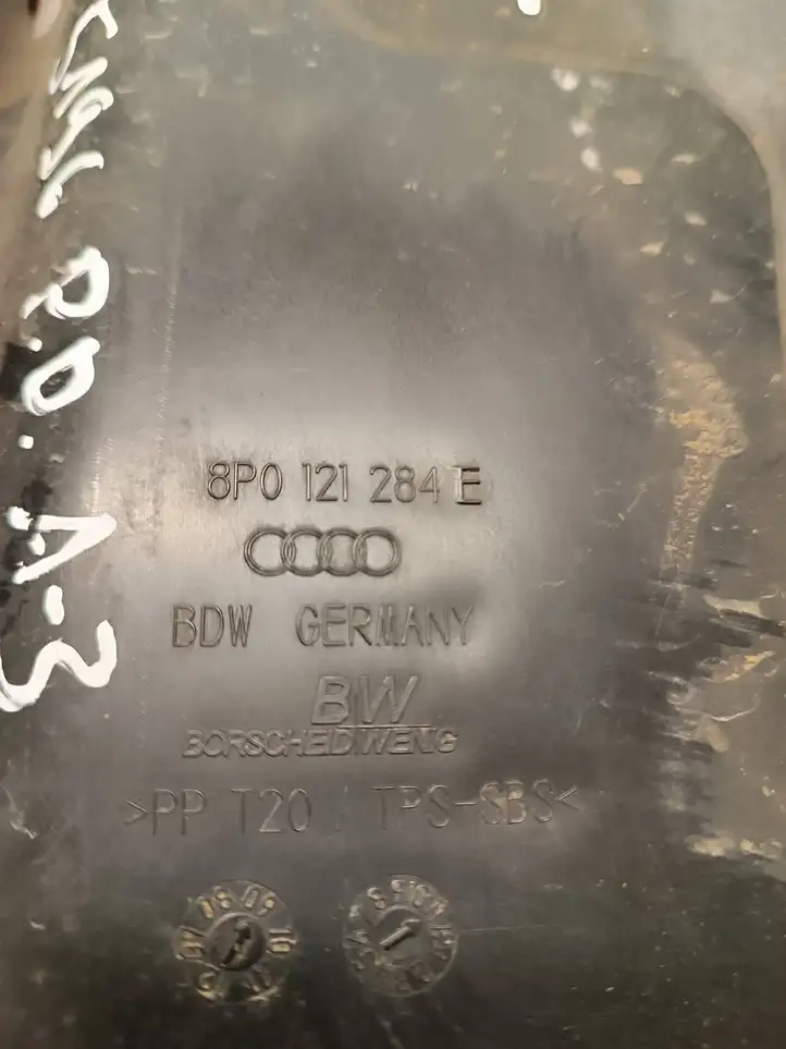 Audi A3/S3 8P (2008 - 2013) 8P0121284E Дефлектор воздуха — фото 7