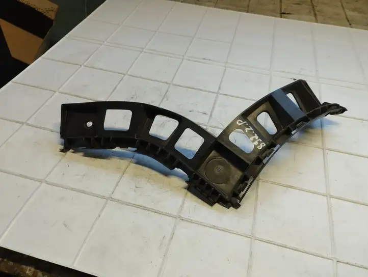 Volkswagen Tiguan (2007 - 2011) 5N0807394A Кронштейн заднего бампера — фото 5