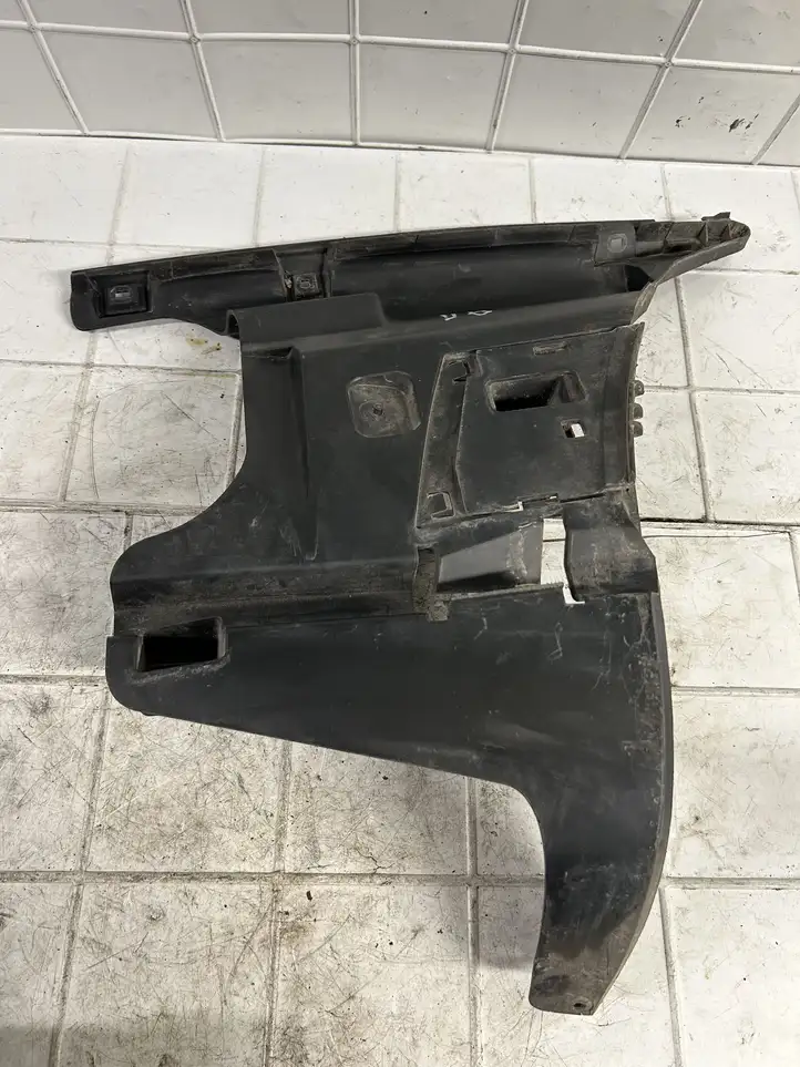 Volvo S60 (2000 - 2004) 09178246 Кронштейн заднего бампера — фото 1