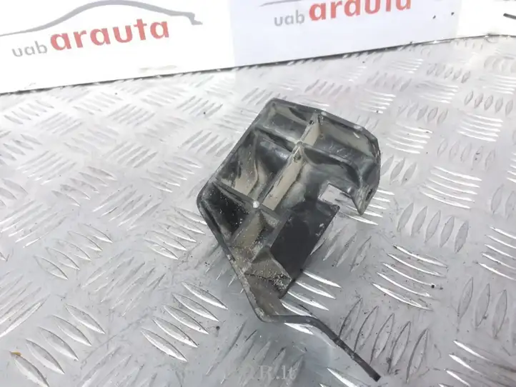 Citroen C5 (2001 - 2004) 9643745480 Кронштейн заднего бампера — фото 3