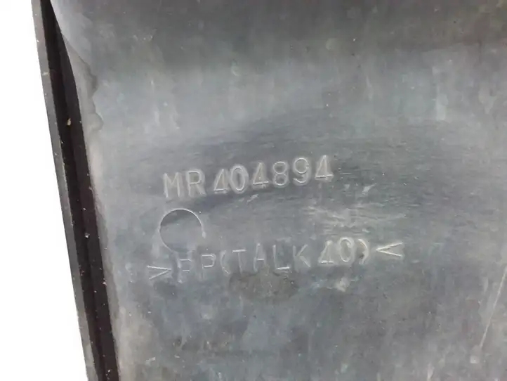 Mitsubishi Pajero (1999 - 2003) MR404894 Дефлектор воздуха — фото 3
