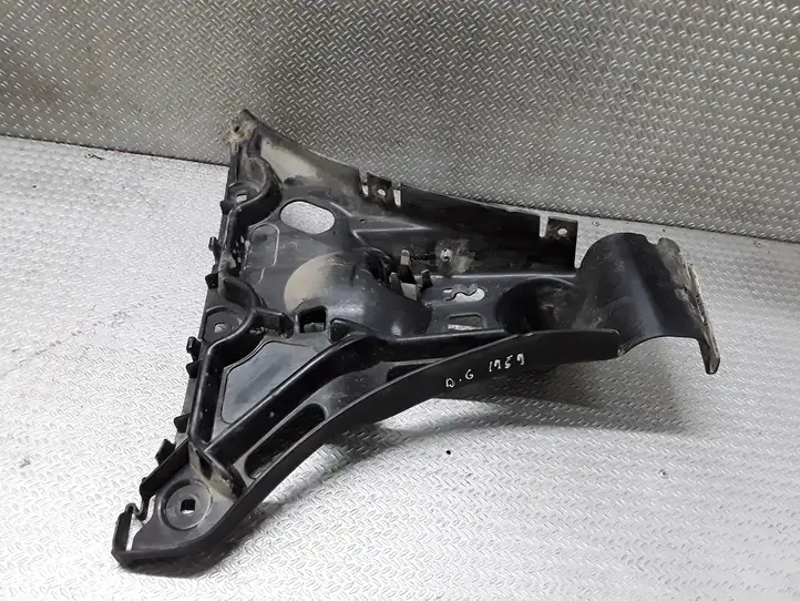 BMW 5 E60 E61 (2004 - 2010) 5112706079611 Кронштейн заднего бампера — фото 1