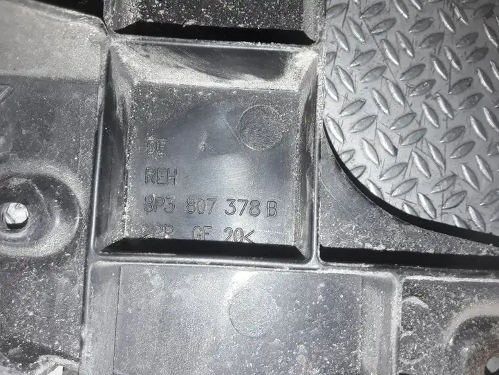 Audi A3/S3 8L (2000 - 2003) 8P3807378B Кронштейн заднего бампера — фото 3
