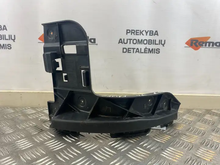 Opel Zafira C (2014 - 2016) 13300742 Кронштейн заднего бампера — фото 1