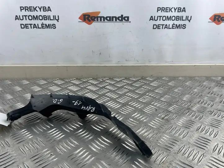 Toyota RAV 4 (XA50) (2018 - ) 5256242060 Кронштейн заднего бампера — фото 1
