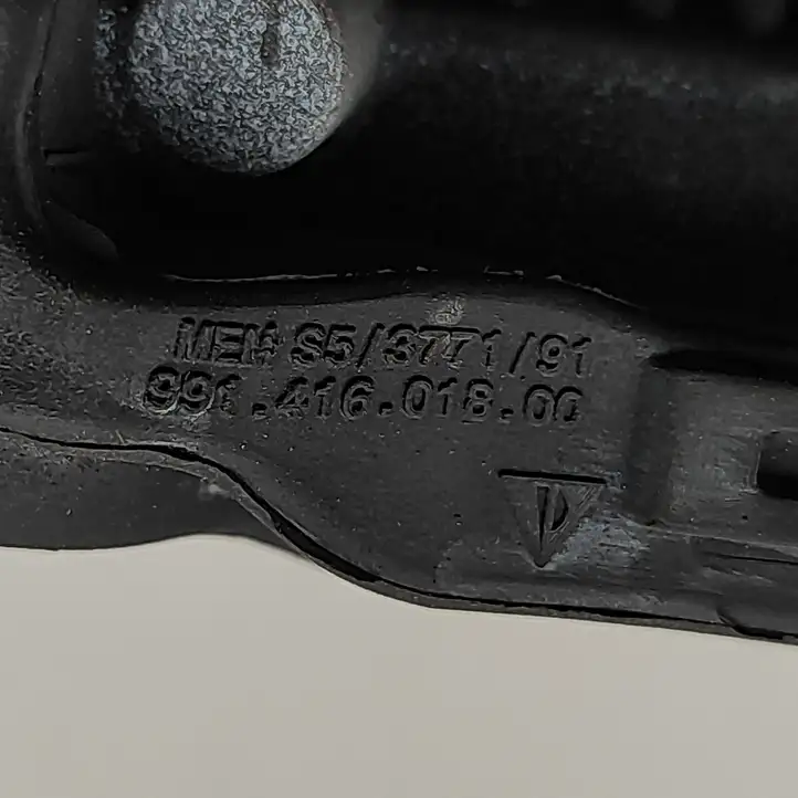 Porsche 911 991 (2011 - 2019) 99141601800 Верхняя обшивка стойки B — фото 6