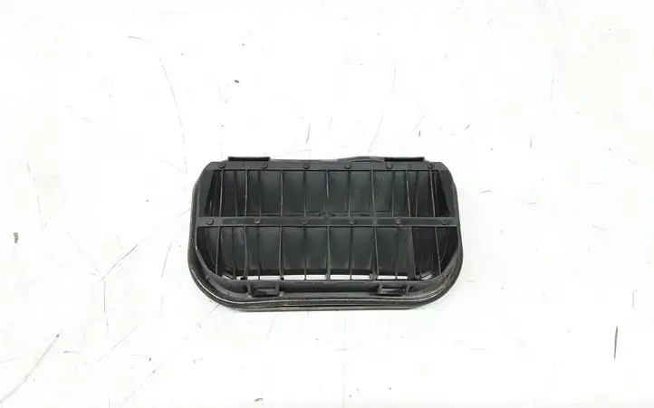 Porsche Cayenne (9PA) (2002 - 2010) Вентиляционная решетка кузова — фото 1