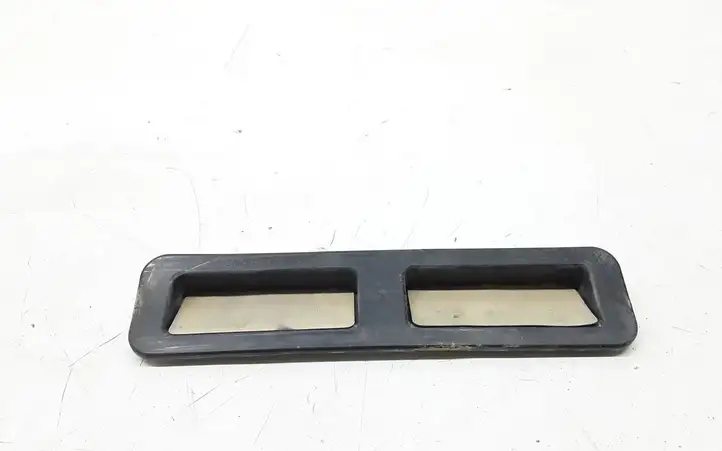 Smart ForTwo I (2000 - 2007) A4548300142 Вентиляционная решетка кузова — фото 1