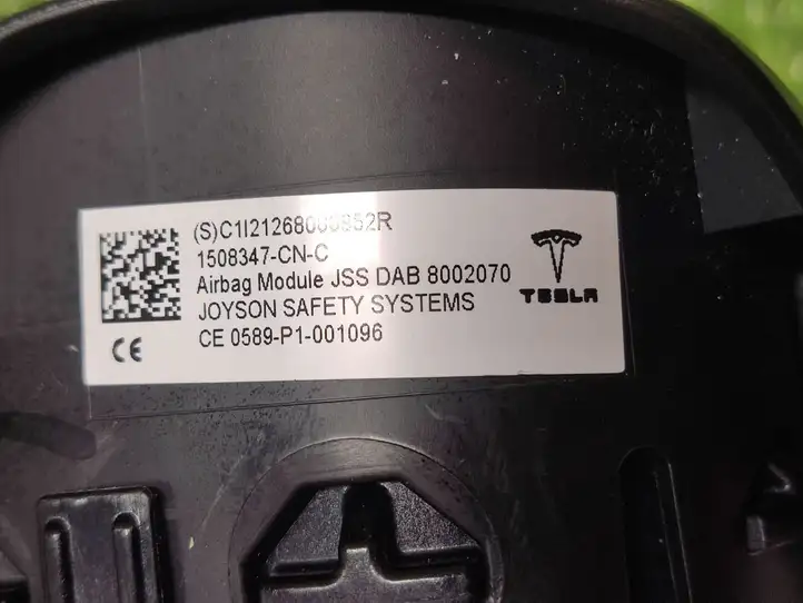 Tesla Model 3 (2017 - 2023) 1508347 Подушка безопасности руля — фото 2