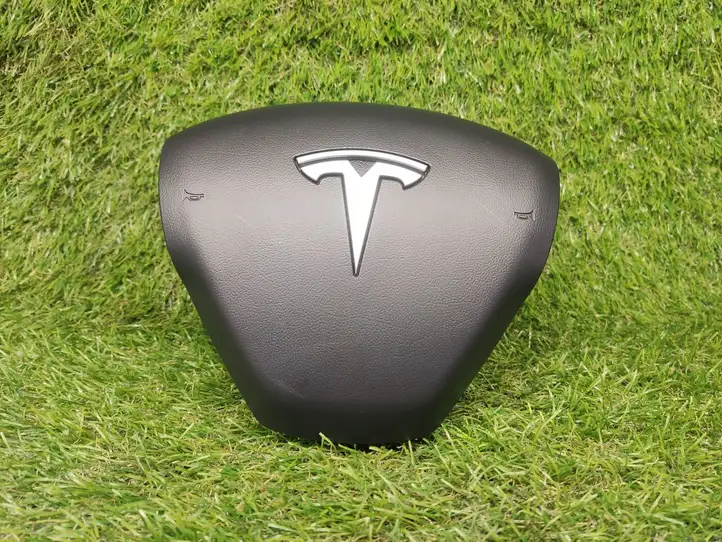 Tesla Model 3 (2017 - 2023) 1508347 Подушка безопасности руля — фото 5