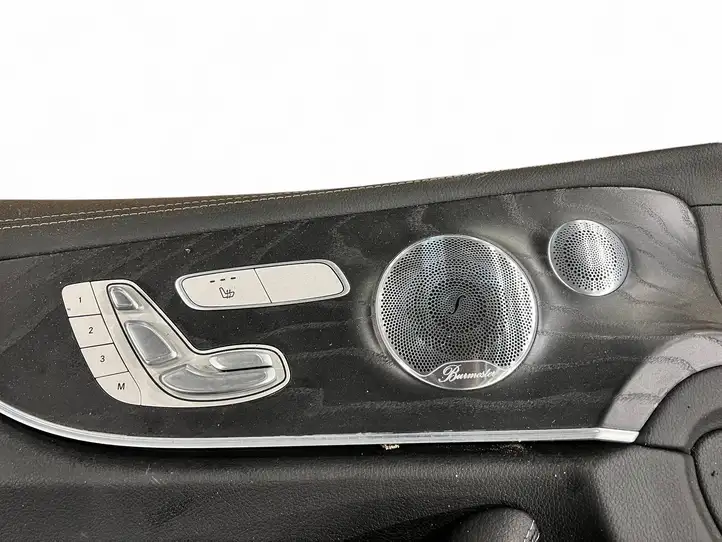 Mercedes-Benz E W238 (2017 - ) 0001368892V Обшивка передней двери — фото 2