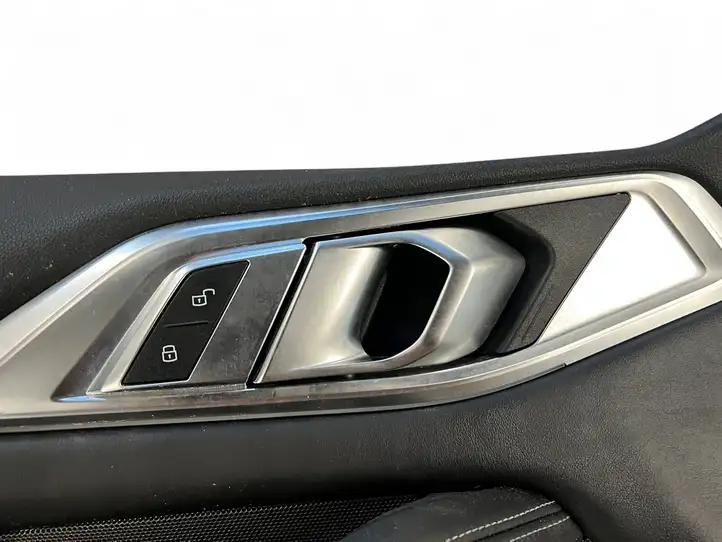 BMW M4 G82 G83 (2020 - ) CGA0826 Обшивка передней двери — фото 2
