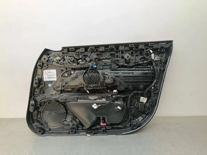 BMW 4 G22 G23 G24 G26 (2020 - ) 15524941 Обшивка передней двери — фото 6