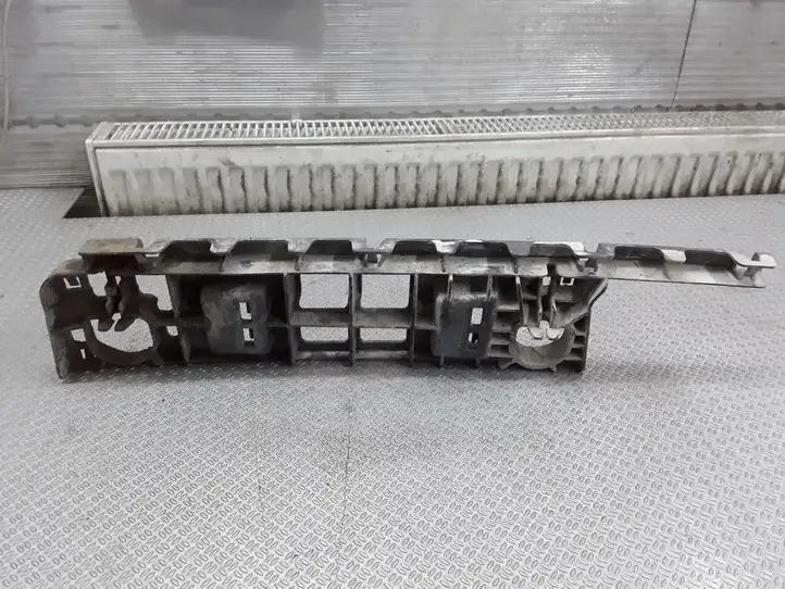 Land Rover Range Rover Sport L320 (2005 - 2009) DXF500021 Кронштейн заднего бампера — фото 2