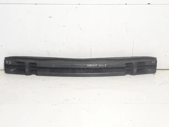 Chrysler Voyager (2001 - 2004) Усилитель заднего бампера — фото 2