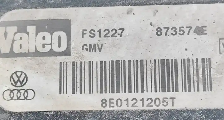 Audi A4 S4 B6 8E 8H (2000 - 2006) 8E0121205T Панель радиаторов двигателя — фото 4