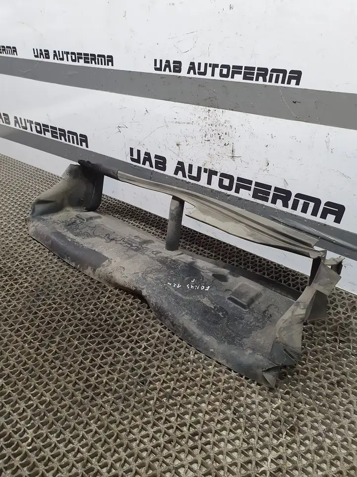 Ford Focus (2011 - 2015) BM518312A Дефлектор воздуха — фото 3