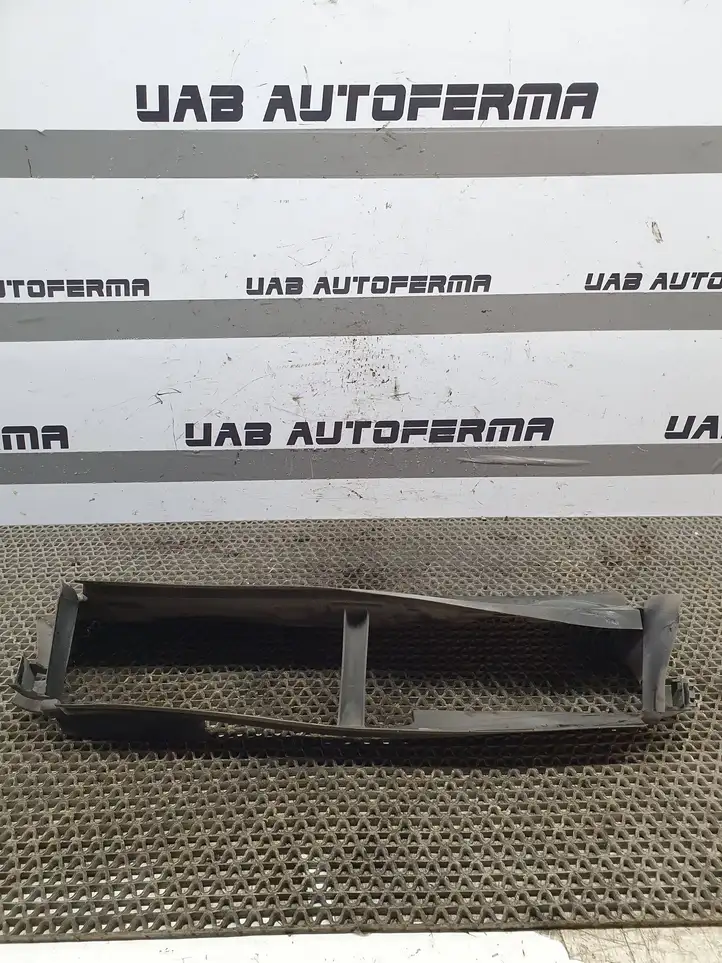 Ford Focus (2011 - 2015) BM518312A Дефлектор воздуха — фото 6