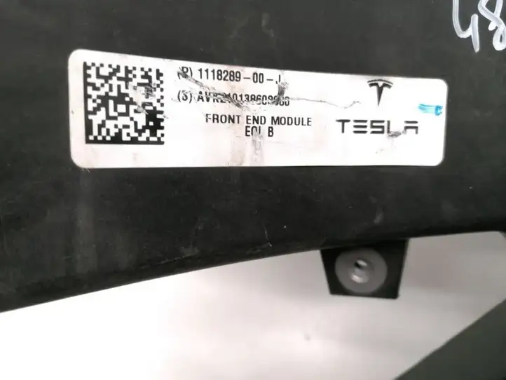 Tesla Model 3 (2017 - 2023) 1083501-00-B Панель радиаторов двигателя — фото 2