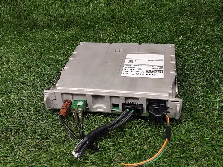 Audi Q7 4M (2015 - )  8V0919129F CD/DVD чейнджер