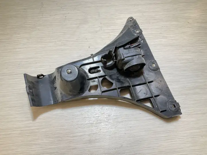 BMW 5 E60 E61 (2004 - 2010) 7033716 Кронштейн заднего бампера — фото 3