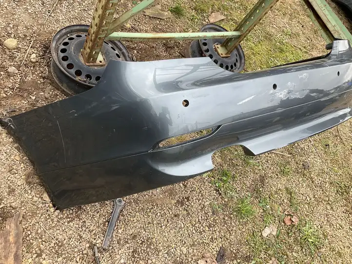 BMW 5 E60 E61 (2004 - 2010)  7033707 Бампер задний