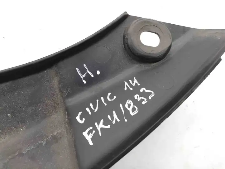 Honda Civic IX (2011 - 2017) 71125TV0 Облицовка радиатора — фото 3