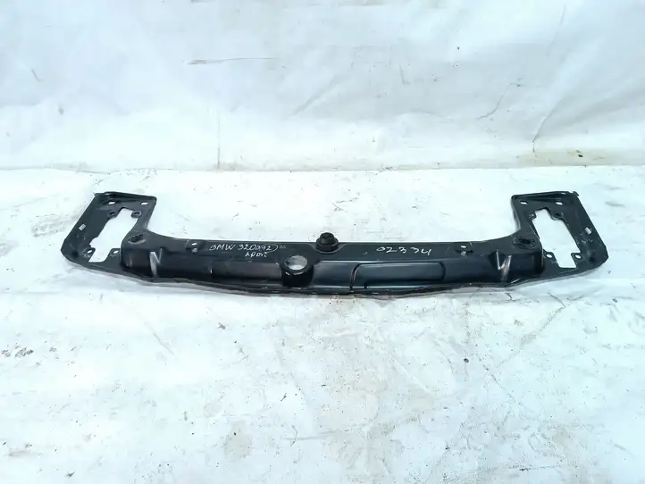 BMW 3 F30 F35 F31 (2012 - 2018) 7245786 Верхняя панель радиатора — фото 2