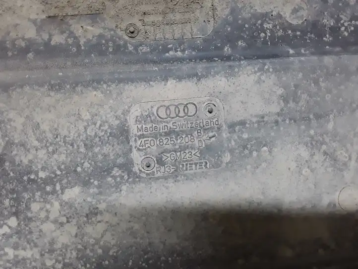 Audi A6 S6 C6 4F (2004 - 2008) 4F0825208B Боковая защита днища — фото 2