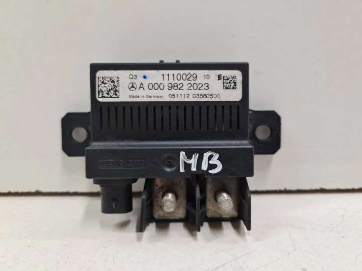 A0009822023 Mercedes-Benz E W212 Įkrovimo rėlė