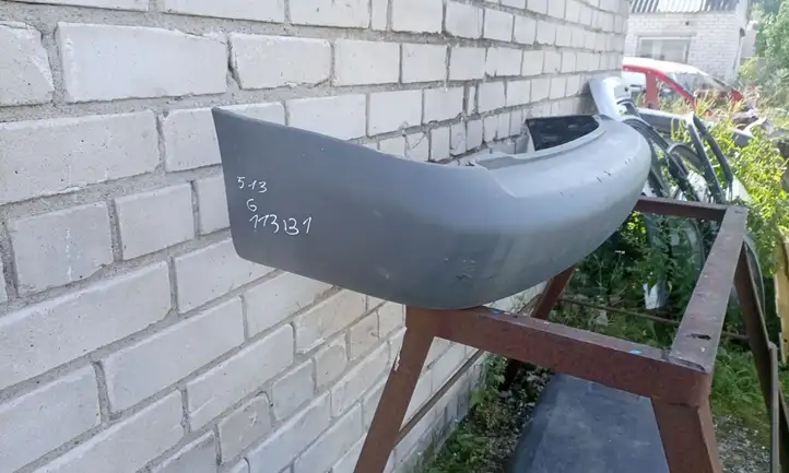 Volkswagen Caddy (2004 - 2010) Задний бампер — фото 3