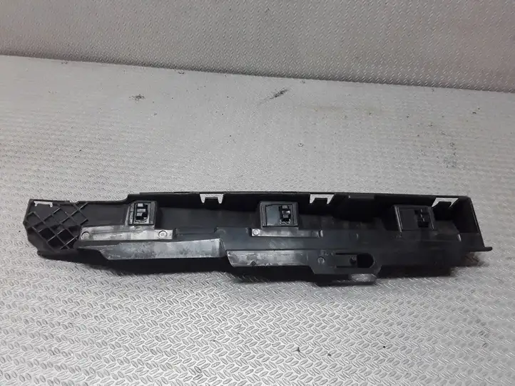 BMW 3 F30 F35 F31 (2012 - 2018) 15857711 Кронштейн заднего бампера — фото 1