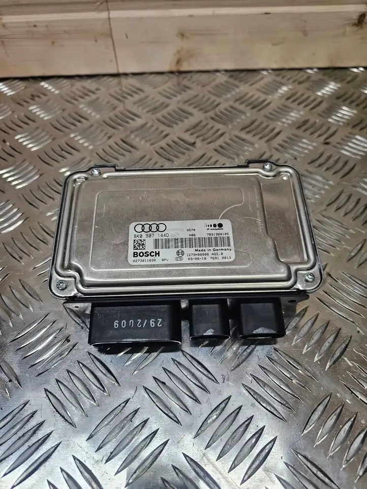 Audi Q5 SQ5 (2008 - 2012) 8K0907144D Блок управления рулевой рейкой — фото 1