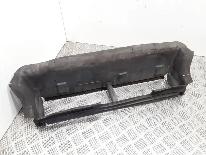 Ford Focus (2011 - 2015) BM518312A Дефлектор воздуха — фото 1